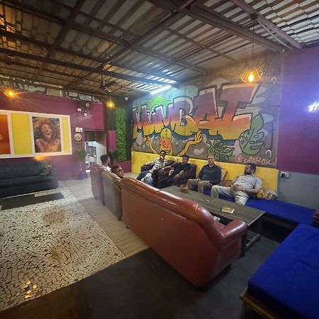Backpackers Villa Mumbai Bagian luar foto