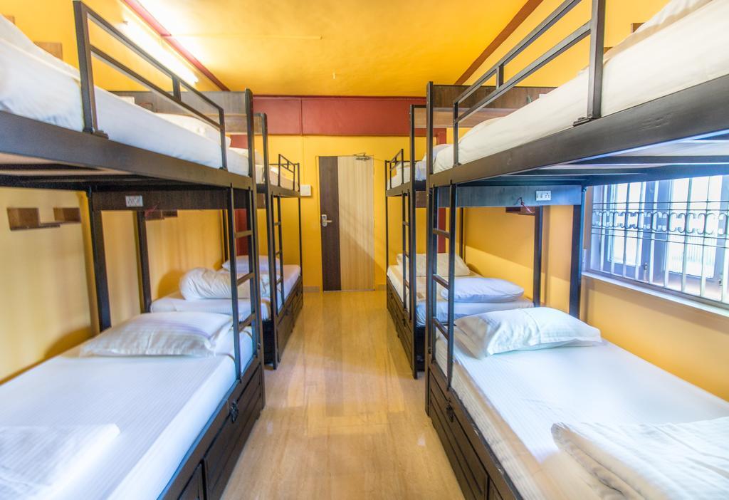 Backpackers Villa Mumbai Bagian luar foto