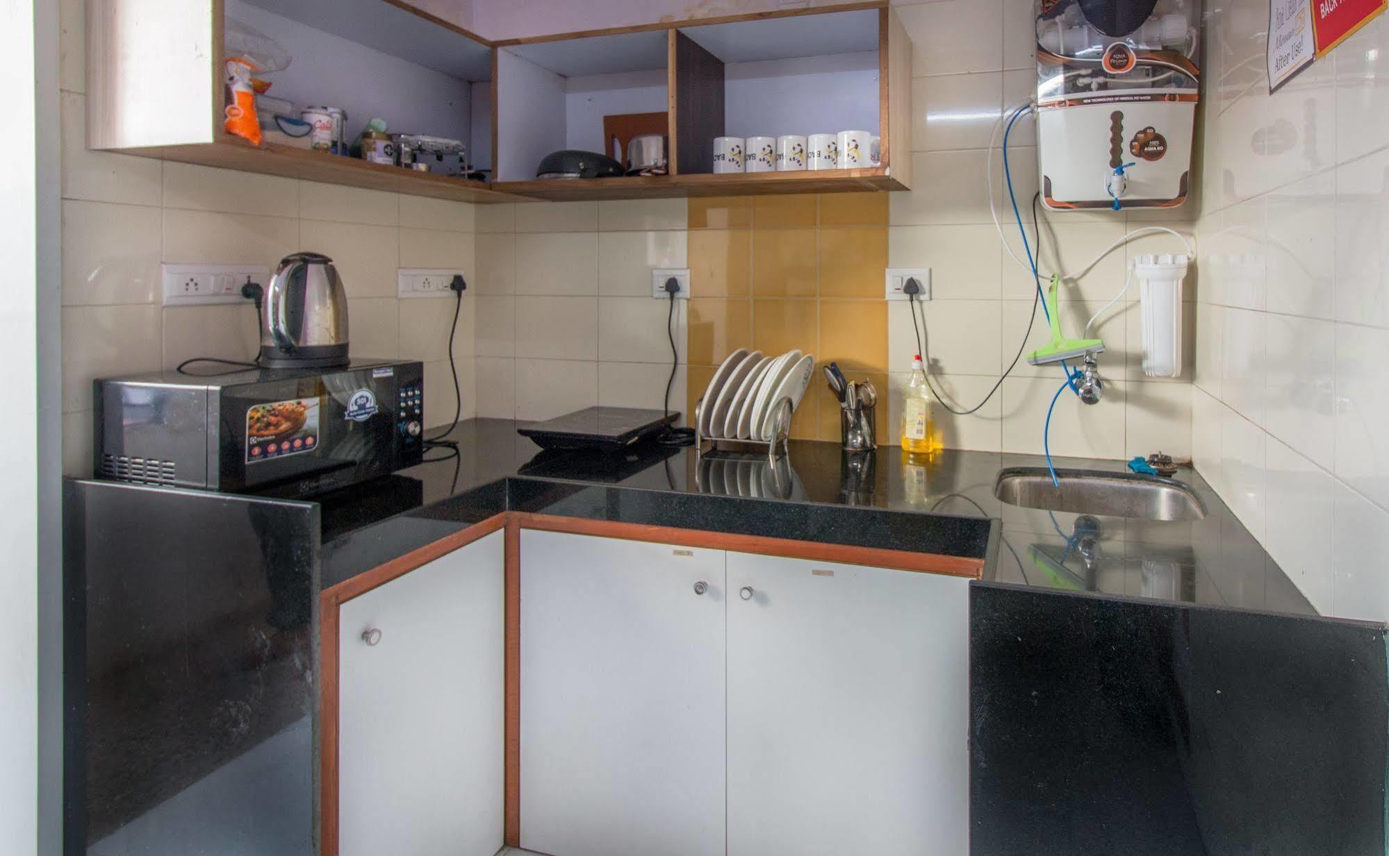 Backpackers Villa Mumbai Bagian luar foto
