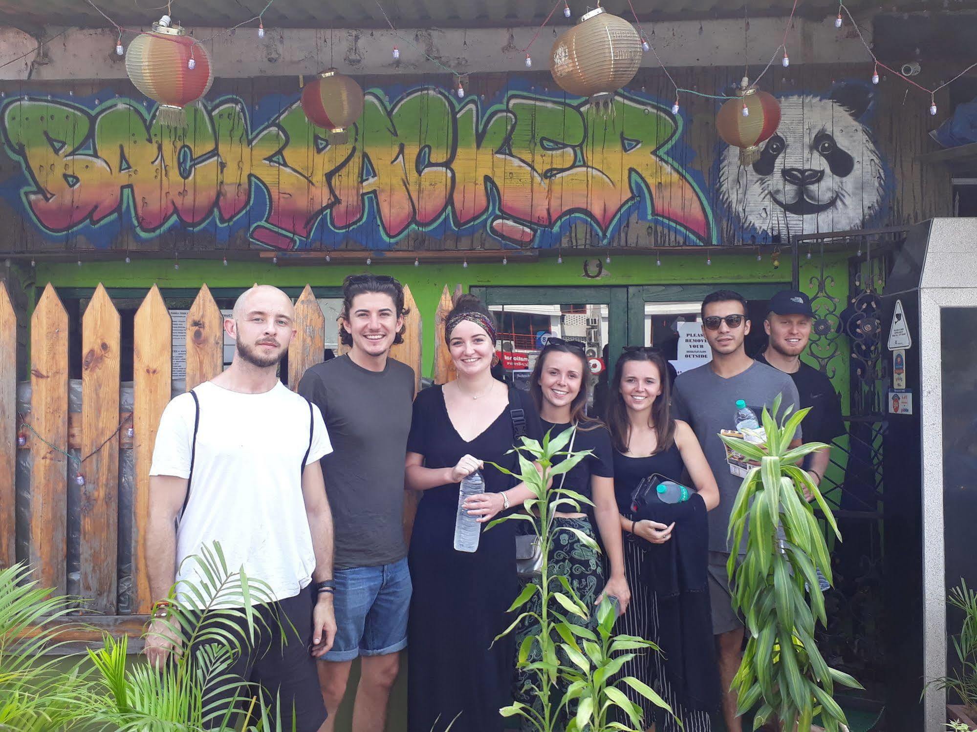 Backpackers Villa Mumbai Bagian luar foto
