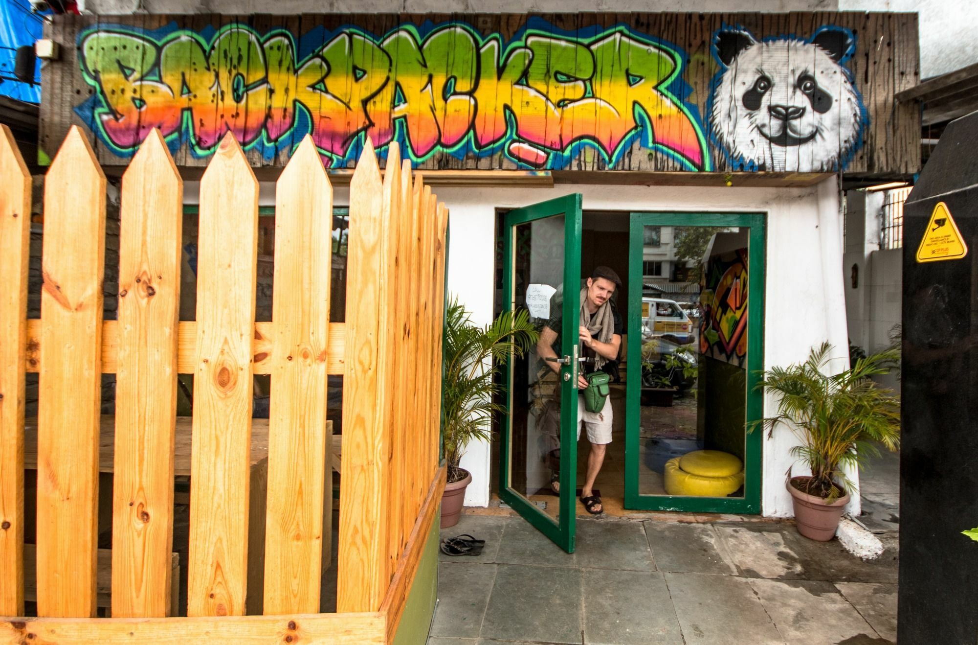 Backpackers Villa Mumbai Bagian luar foto